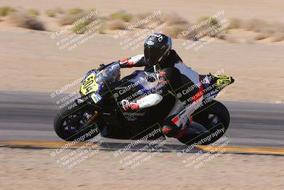 media/Dec-10-2023-SoCal Trackdays (Sun) [[0ce70f5433]]/Turn 9 Inside Set 2 (1115am)/